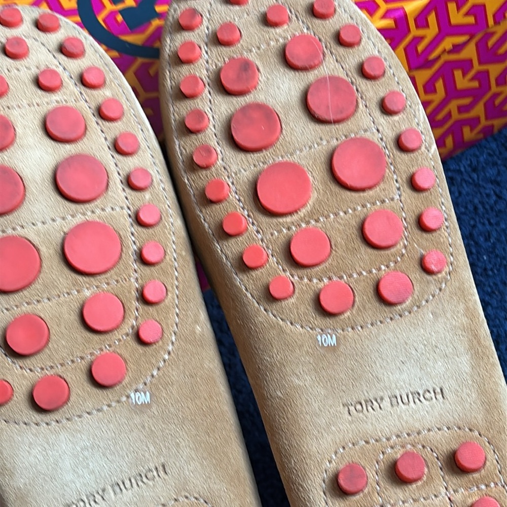 Tory Burch brown suede moccasins sz 10 w/ box - Picture 7 of 8